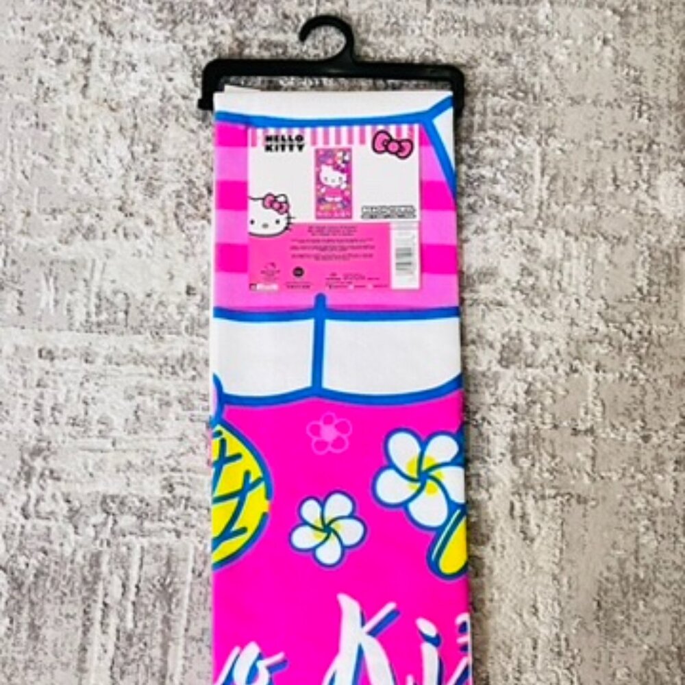 Hello‎ Kitty Beach Towel